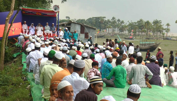 ভোলার নদীতে ইলিশের চরম সংকট, জেলেদের দোয়া-মোনাজাত