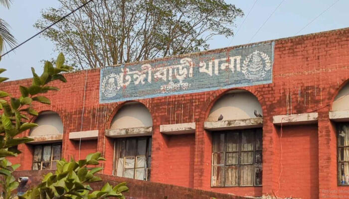 মুন্সিগঞ্জে বিষাক্ত মদে প্রাণ গেল ৪ জনের, হাসপাতালে চিকিৎসাধীন আরও ৩