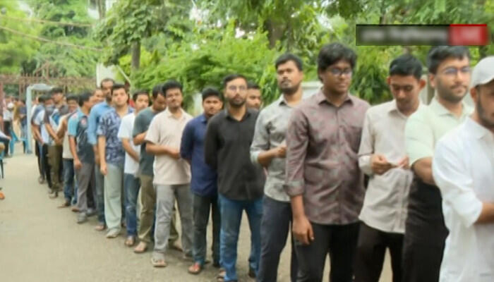 উৎসবমুখর পরিবেশে ঢাকা বিশ্ববিদ্যালয়ে ডাকসু ও হল সংসদ নির্বাচন