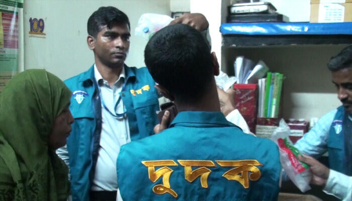 যশোর জেনারেল হাসপাতালে রোগীদের নিম্নমানের খাবার সরবরাহের প্রমাণ পেল দুদক