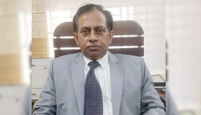বরিশালে ১৭ বিয়ের অভিযোগে বরখাস্ত বন কর্মকর্তা পুলিশের হেফাজতে