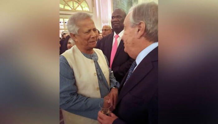 প্রধান উপদেষ্টা ড. ইউনূসের বাংলাদেশ সফরের আমন্ত্রণ মার্কিন প্রেসিডেন্ট ট্রাম্পকে