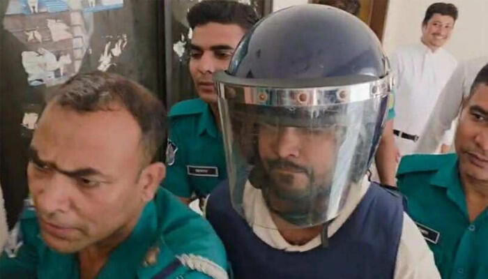চাঁদাবাজির মামলায় সাবেক ছাত্রনেতা রাব্বিসহ চারজনের দুই দিনের রিমান্ড
