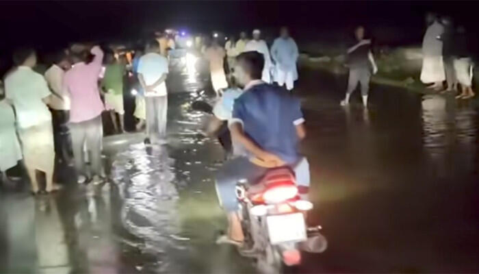 তিস্তার ভয়াবহ পানি বৃদ্ধি: পাঁচ জেলায় বন্যা পরিস্থিতি, প্রশাসনের রেড অ্যালার্ট জারি