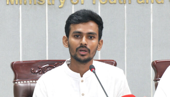 ‘জুলাই স্মৃতিস্তম্ভ’ নিয়ে বিতর্ক বাজেট নয়, উদ্দেশ্যপ্রণোদিত— আসিফ মাহমুদ