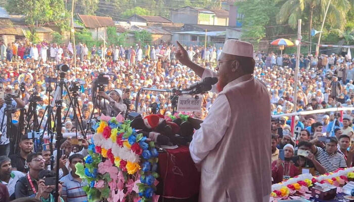 ‘জন্ম নিয়েই বাপের সঙ্গে পাল্লা দিও না’: সাতক্ষীরায় সমাবেশে গোলাম পরওয়ারের মন্তব্য
