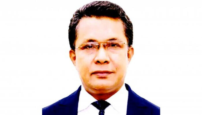 দায়িত্বে অযোগ্য ঘোষণায় হাইকোর্টের বিচারপতি খুরশীদ আলমকে অপসারণ করলেন রাষ্ট্রপতি