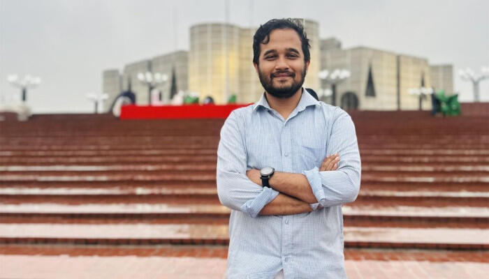 বিএনপিতে যোগ দেওয়ার সমালোচনায় মুখ খুললেন জুলাই অভ্যুত্থানের শহীদ মুগ্ধর যমজ ভাই স্নিগ্ধ