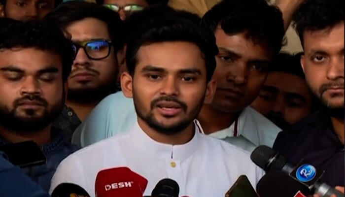 রায়েরবাজারে জুলাই শহীদদের ফরেনসিক শনাক্ত শুরু ৭ ডিসেম্বর: উপদেষ্টা আসিফ মাহমুদ