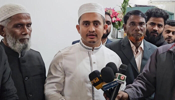 ভারতের মন্তব্য অপ্রাসঙ্গিক যতদিন শেখ হাসিনা ফেরত না আসে: সারজিস আলম