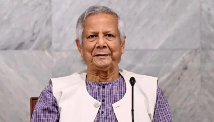 কড়াইল বস্তিতে ভয়াবহ আগুনে অসংখ্য পরিবার গৃহহীন, গভীর উদ্বেগ প্রকাশ প্রধান উপদেষ্টার