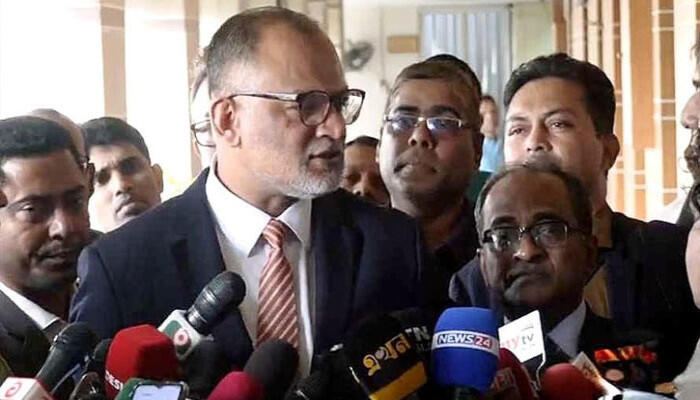 ভোজ্যতেলের দাম বৃদ্ধি: 'আইন লঙ্ঘন হলে দৃশ্যমান পদক্ষেপ নেওয়া হবে,' হুঁশিয়ারি বাণিজ্য উপদেষ্টার