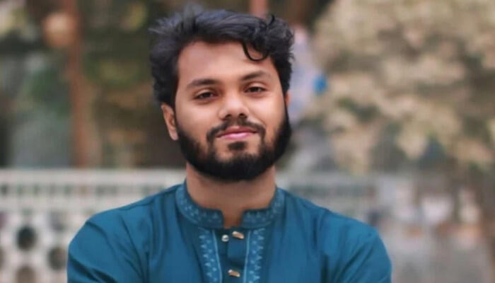 এমন জীবন তুমি করিবে গঠন ; মরিলে হাসিবে তুমি, কাঁদিবে ভুবন