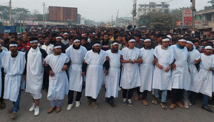 ঝিনাইদহ-৪ আসনে রাশেদ খাঁনকে অবাঞ্ছিত ঘোষণা, প্রার্থী বদলের দাবিতে বিএনপির বিক্ষোভ