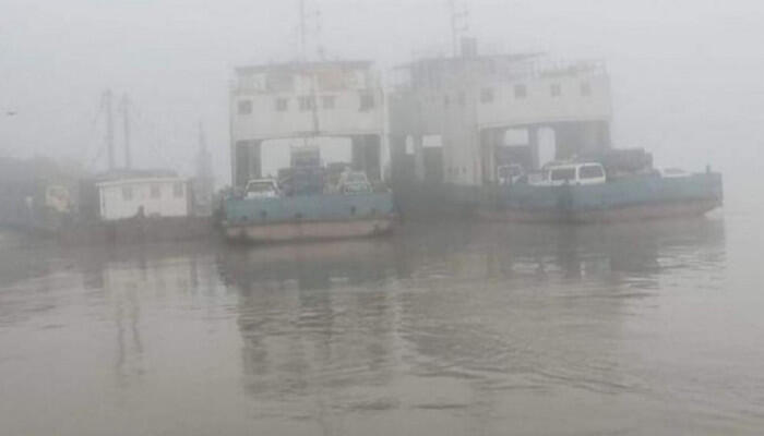 ঘন কুয়াশায় দৌলতদিয়া-পাটুরিয়া নৌরুটে ফেরি চলাচল স্থগিত