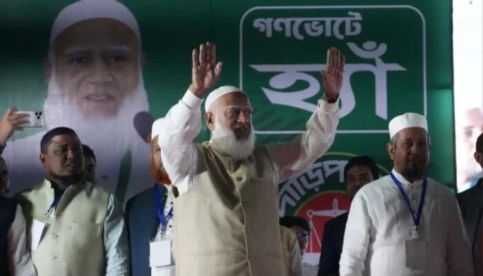 চরিত্র না বদলালে নতুন বাংলাদেশ গড়া সম্ভব নয়: লাকসামের জনসভায় জামায়াত আমির