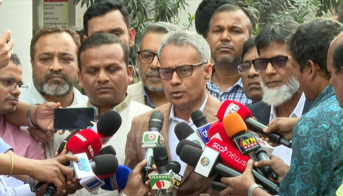 শিক্ষার্থী, প্রতিবন্ধী ও প্রবীণদের জন্য রেল ও মেট্রোরেলে ২৫% ভাড়া ছাড়ের ঘোষণা