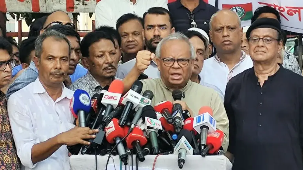 হাসিনাকে আশ্রয় দিয়ে ভারত বাংলাদেশের বিরুদ্ধে চক্রান্ত করছে: রিজভী