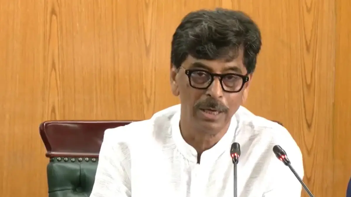 নিরাপদ খাদ্য উৎপাদনে পেস্টিসাইডের ব্যবহার কমাতে হবে: কৃষিমন্ত্রী