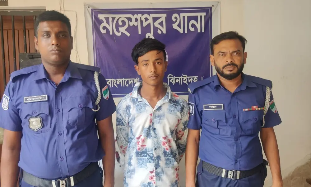 ভারতে পাচারের আগে সীমান্ত থেকে নারী উদ্ধার, গ্রেপ্তার ১